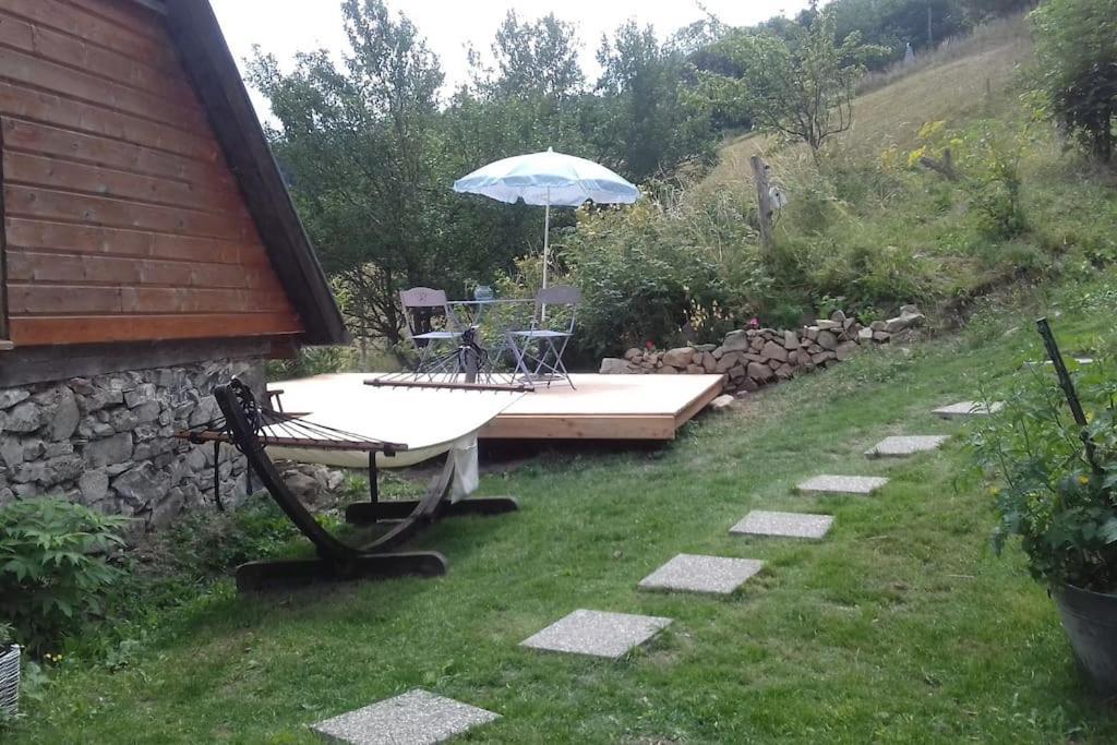 Un Coin De Montagne Apartment Linthal Exterior photo